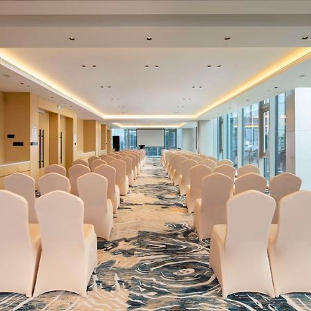 Hilton Garden Inn Shenzhen Airport,Enjoy 24-Hour One Way Free Delivery From Hotel To Shenzhen Baoan Airport On The Hour Σενζέν Εξωτερικό φωτογραφία